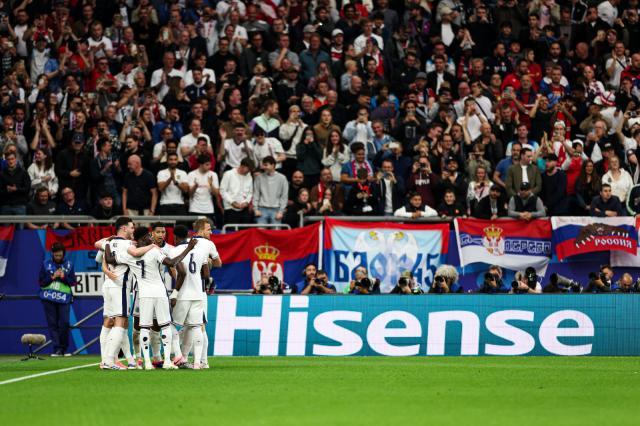 开云体育APP下载-【欧洲杯】萨卡助攻贝林破门！英格兰1比0塞尔维亚